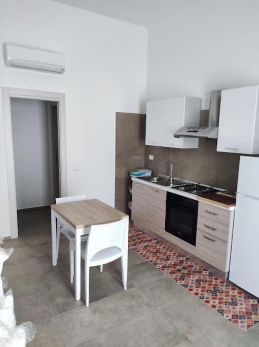 Appartamento Sul Mare Con Parcheggio Privato Monopoli Exteriér fotografie